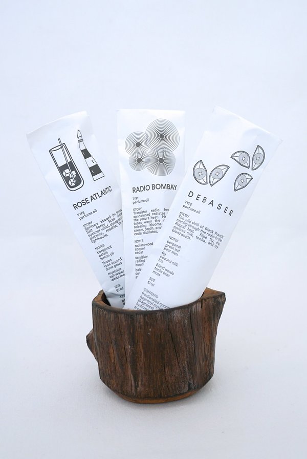 D.S & DURGA Pocket Perfume 