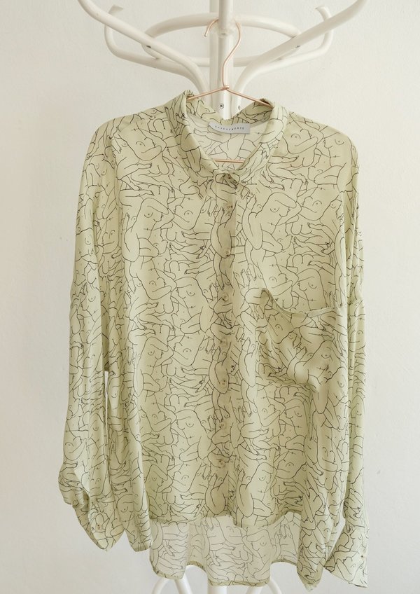 SAMPLE - Monday Marwa Blouse Sage (Discolored items) SAMPLE - Monday Marwa Blouse Sage (Discolored items)