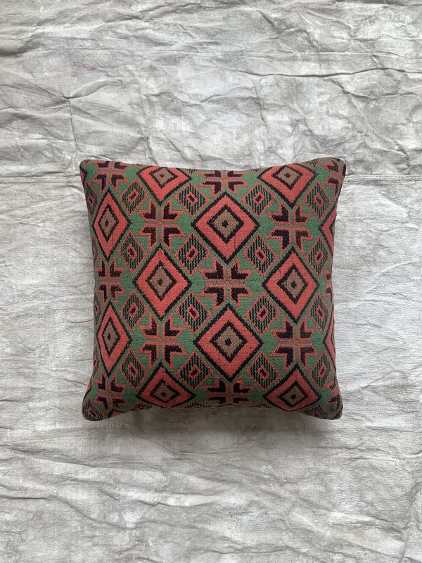 Cuttalossa & Co. Diamond Kilim Pillow 20 x 20'' - Coral/Green Cuttalossa & Co. Diamond Kilim Pillow 20 x 20'' - Coral/Green