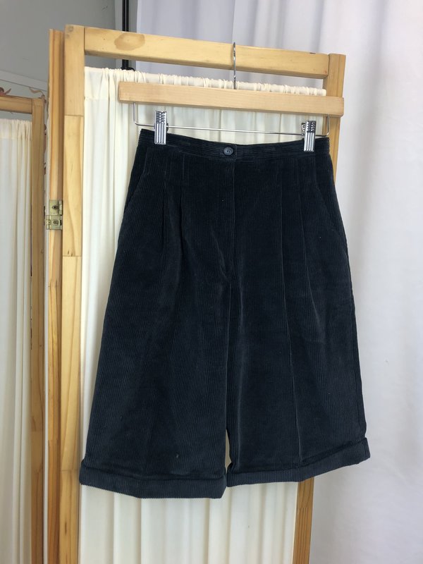 Vintage Dior High Rise Cord Shorts - Navy (XS/0) Vintage Dior High Rise Cord Shorts - Navy (XS/0)
