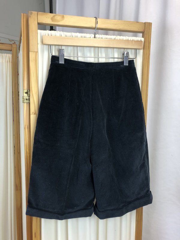 Vintage Dior High Rise Cord Shorts - Navy (XS/0) Vintage Dior High Rise Cord Shorts - Navy (XS/0)