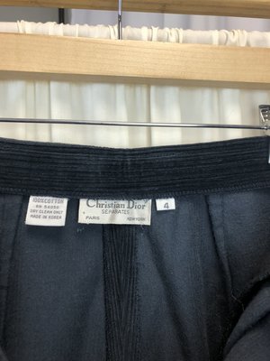 Vintage Dior High Rise Cord Shorts - Navy (XS/0) Vintage Dior High Rise Cord Shorts - Navy (XS/0)