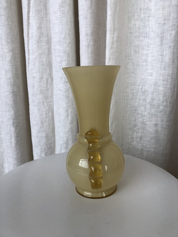 VINTAGE Ri-Ri-Ku GLASS VASE - AMBER VINTAGE Ri-Ri-Ku GLASS VASE - AMBER