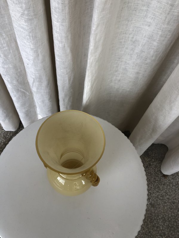 VINTAGE Ri-Ri-Ku GLASS VASE - AMBER VINTAGE Ri-Ri-Ku GLASS VASE - AMBER