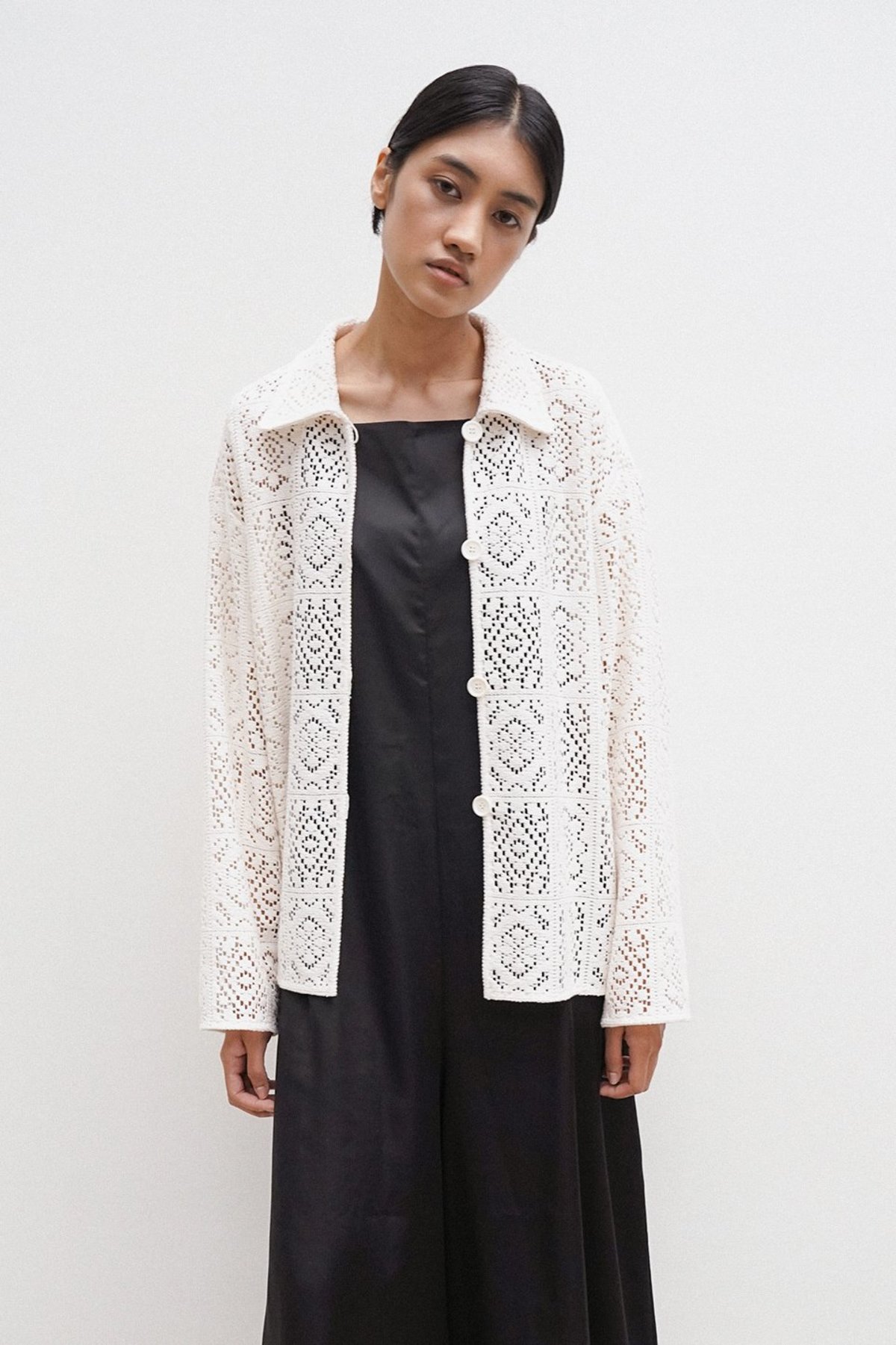 Amomento-Crochet-Jacket-Ivory- 
