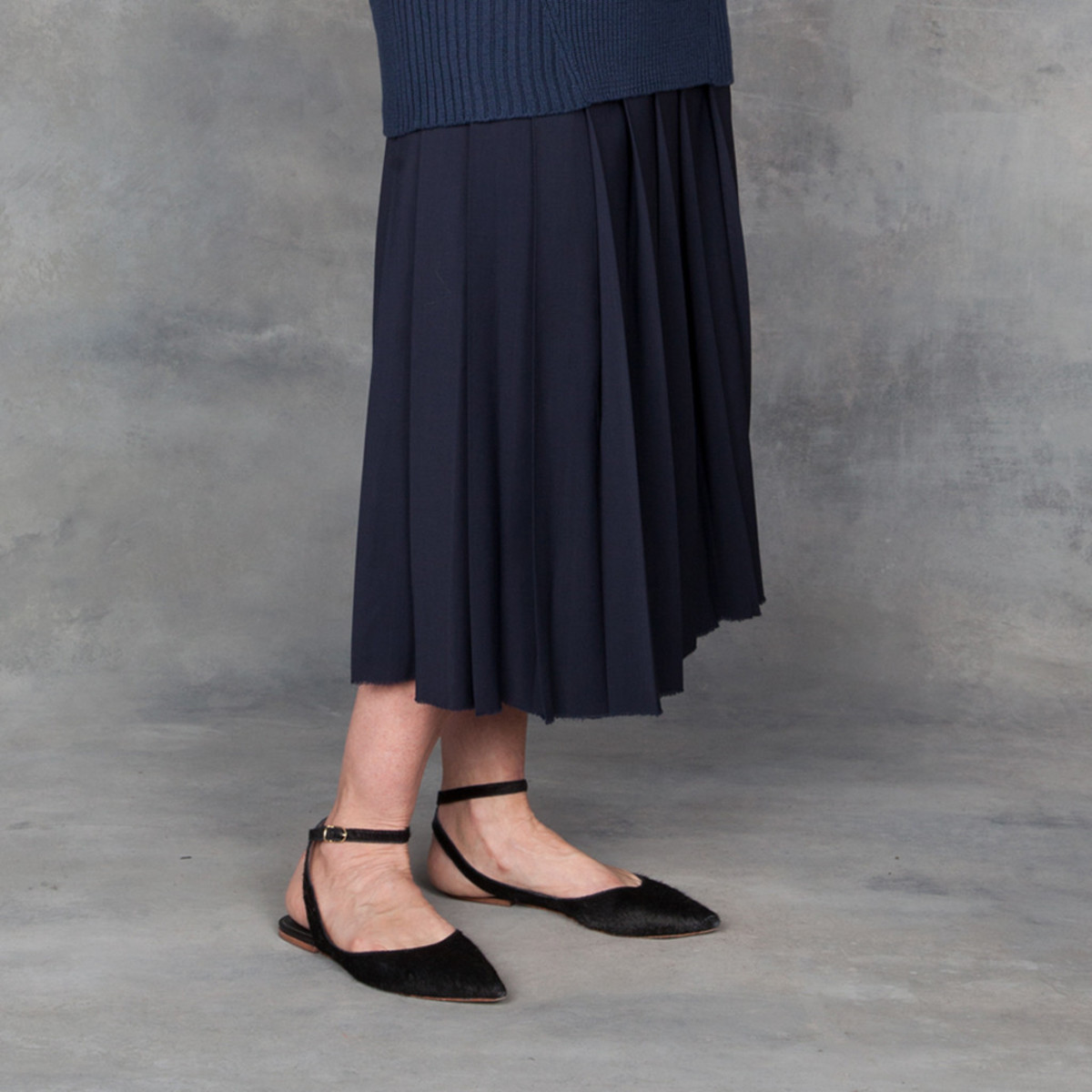 Giada Forte Silk Skirt with Pleats in Navy - Image 2 of 3