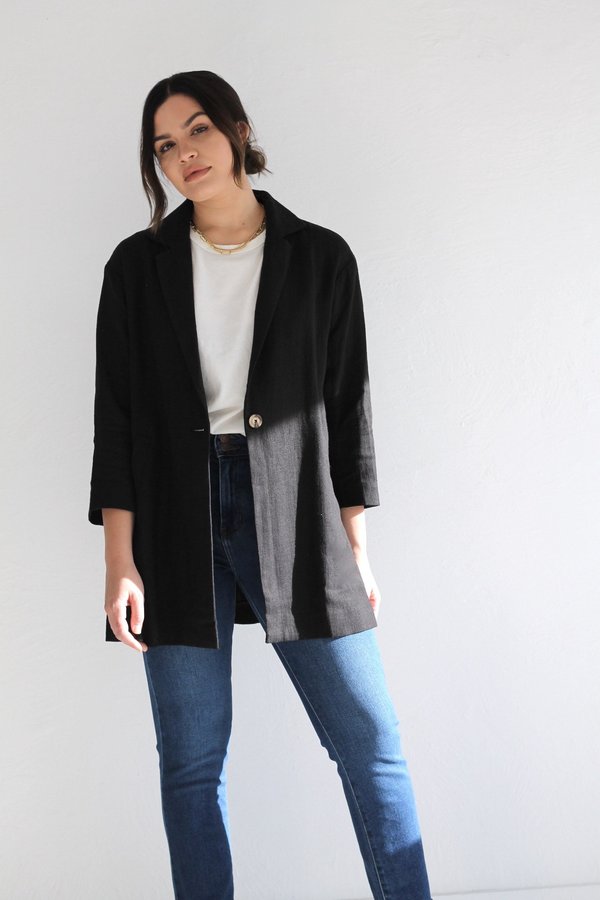 Descendant The Kelly Blazer - Black Descendant The Kelly Blazer - Black