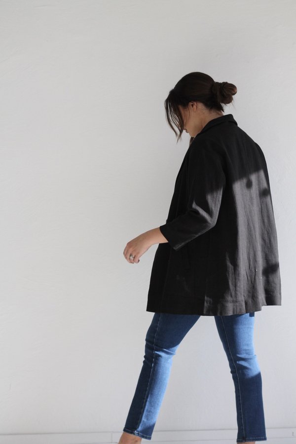 Descendant The Kelly Blazer - Black Descendant The Kelly Blazer - Black