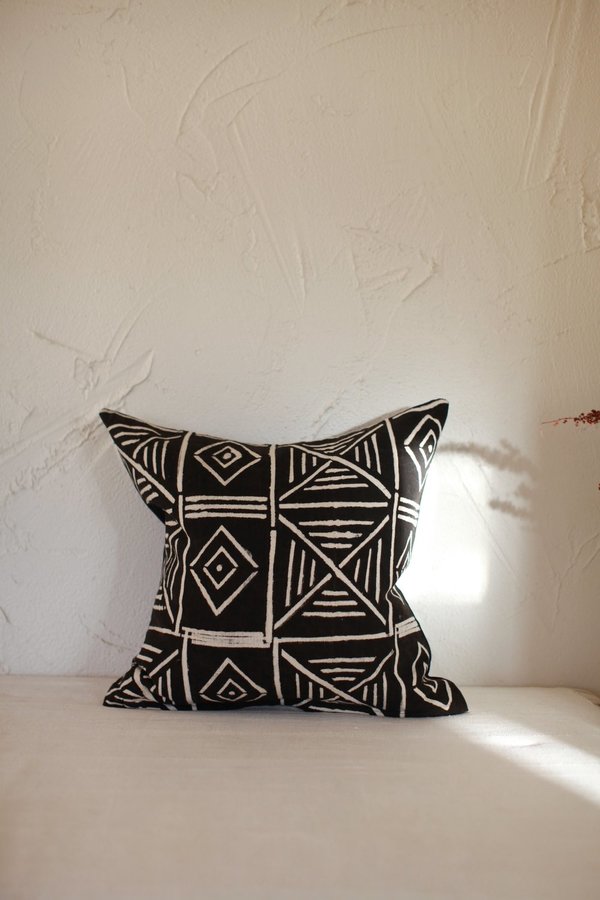 nomad collective Signature Mudcloth Pillow nomad collective Signature Mudcloth Pillow