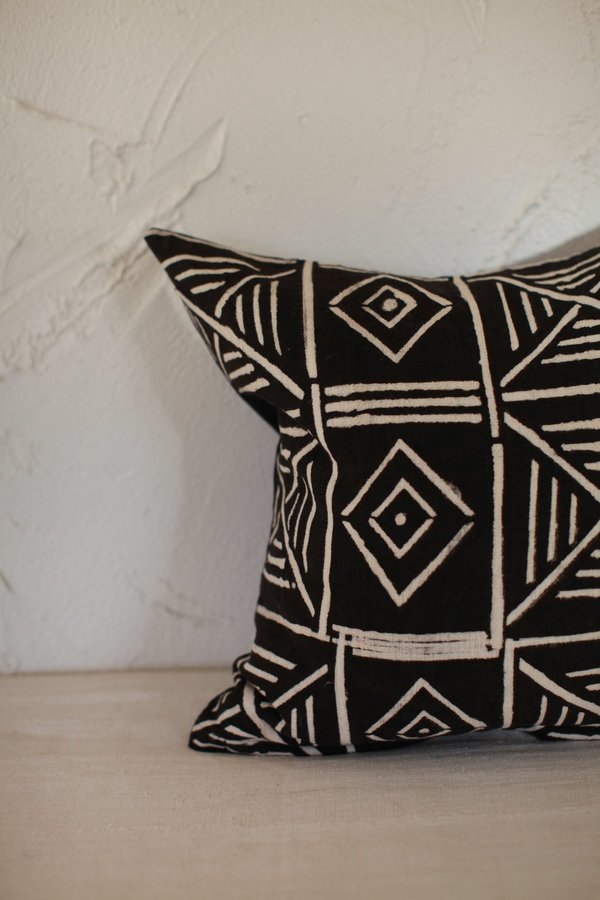 nomad collective Signature Mudcloth Pillow nomad collective Signature Mudcloth Pillow