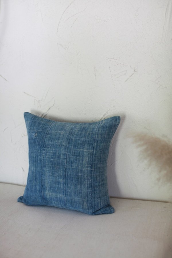 nomad collective Pillow - indigo nomad collective Pillow - indigo