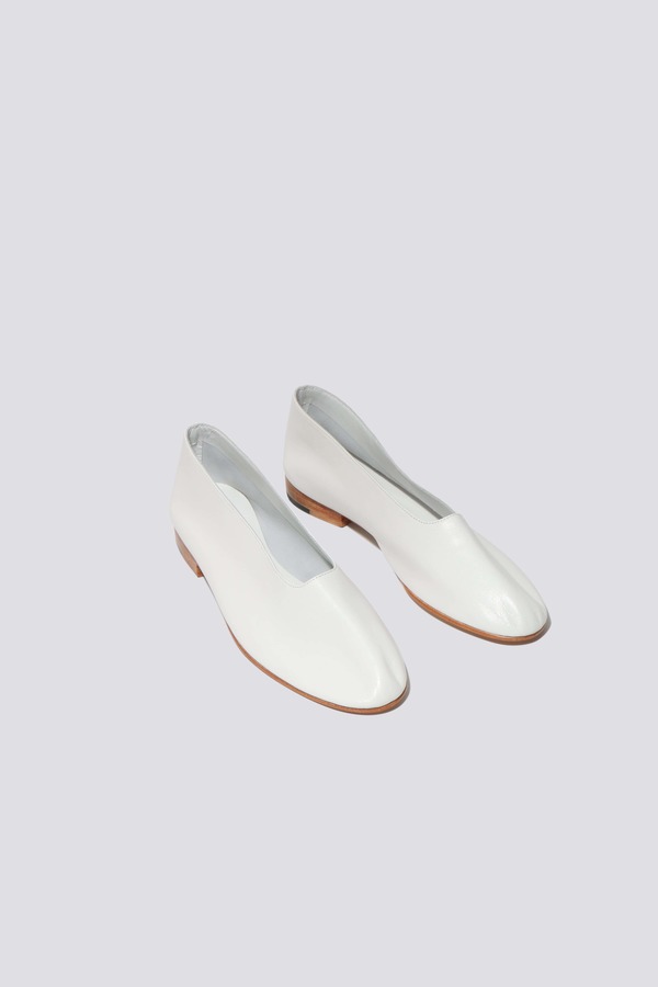 Martiniano Glove Shoe - White | Garmentory