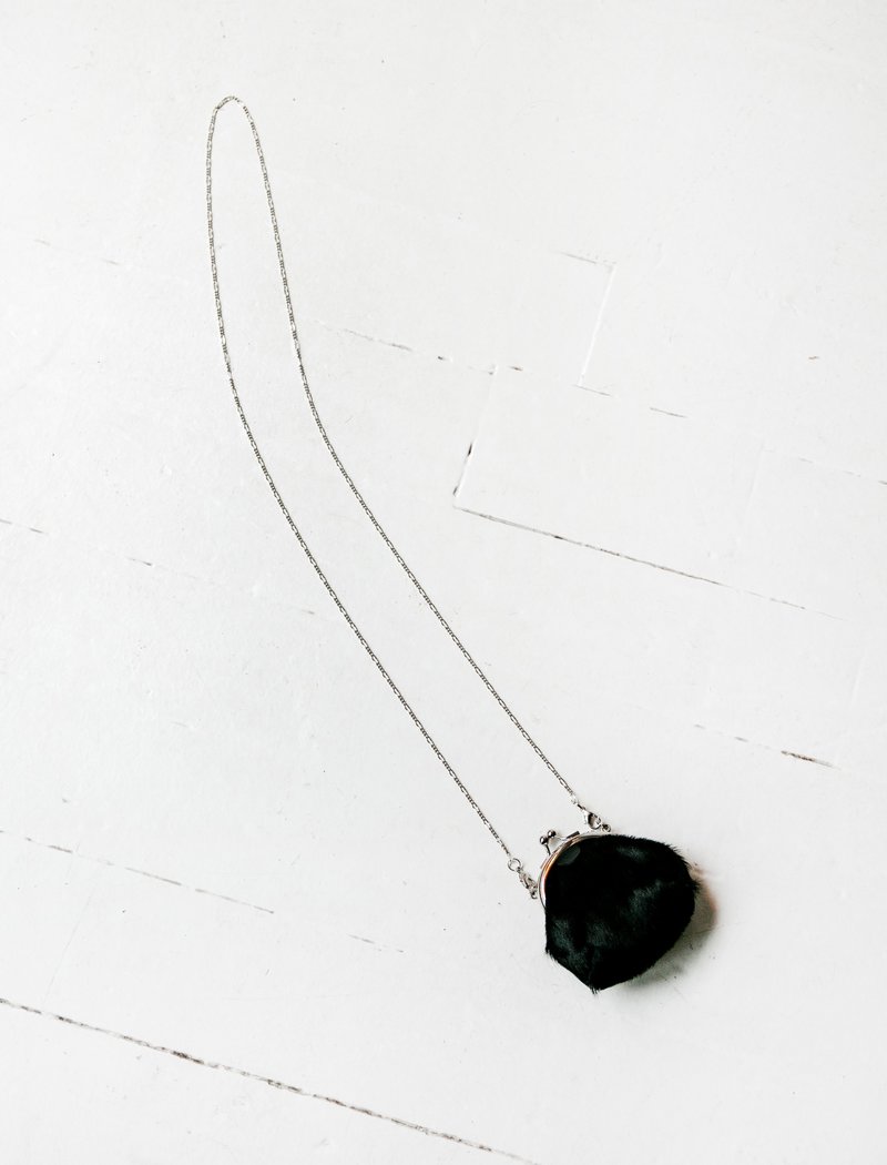 Yohji Yamamoto☆ SEMI-GLOSS SMOOTH LEATHER CLASP NECKLACE S SEMI-GLOSS SMOOTH LEATHER CLASP NECKLACE M – THE SHOP YOHJI