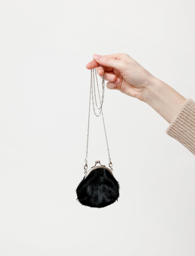 Yohji Yamamoto☆ SEMI-GLOSS SMOOTH LEATHER CLASP NECKLACE S SEMI-GLOSS SMOOTH LEATHER CLASP NECKLACE M – THE SHOP YOHJI