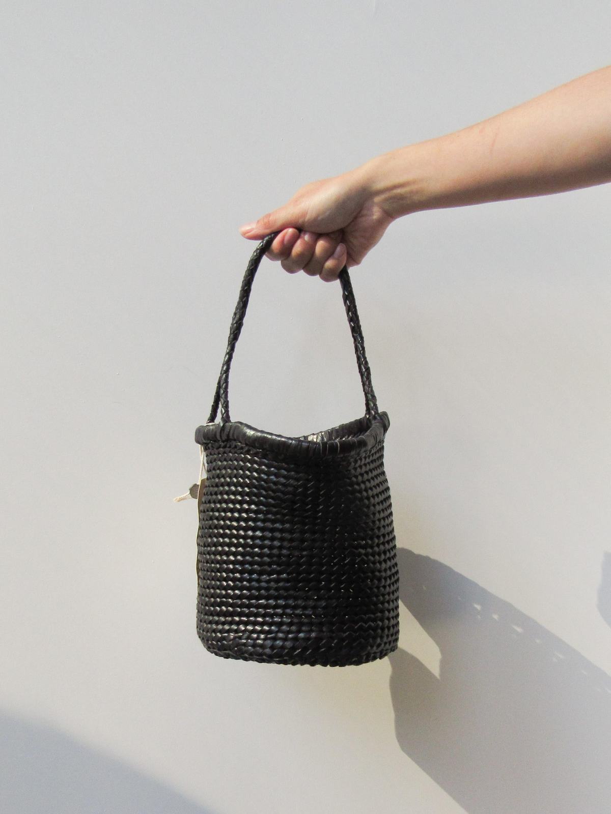 dragon ドラゴン　CHAIN BUCKET SMALL Dragon Diffusion Small Chain Bucket | Garmentory