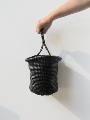 Dragon Diffusion Small Chain Bucket | Garmentory