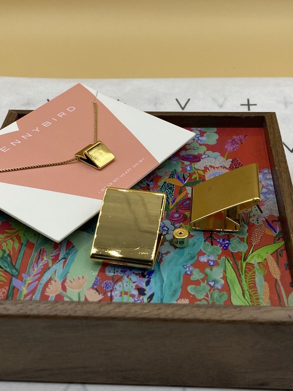 Jenny Bird all love earrings - gold Jenny Bird all love earrings - gold