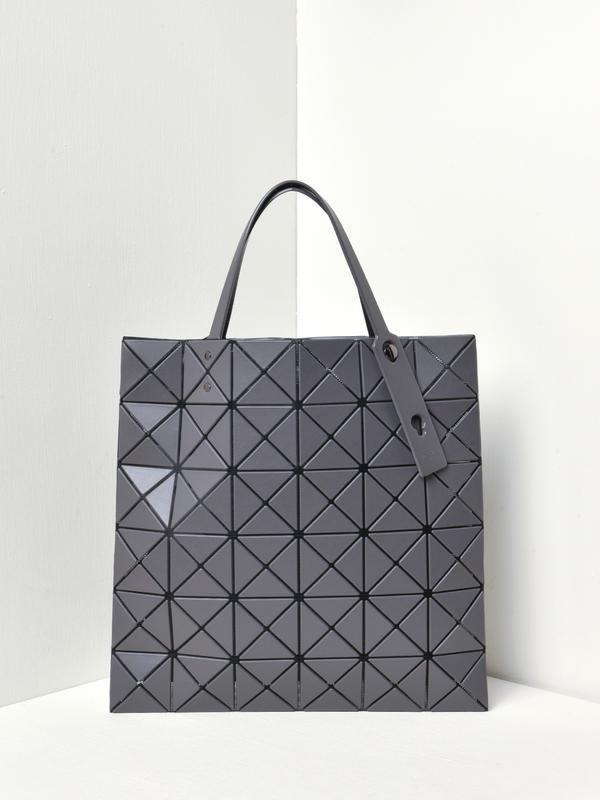 BAO BAO ISSEY MIYAKE トートバッグ グレー 0400020455564_CHARCOALGREY_A1?