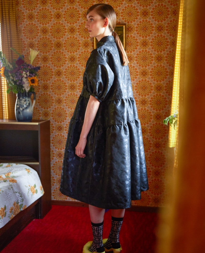 HENRIK VIBSKOV ブラックドレス Sサイズ Henrik Vibskov Bulk Dress, Broken Black Box – Glasswing