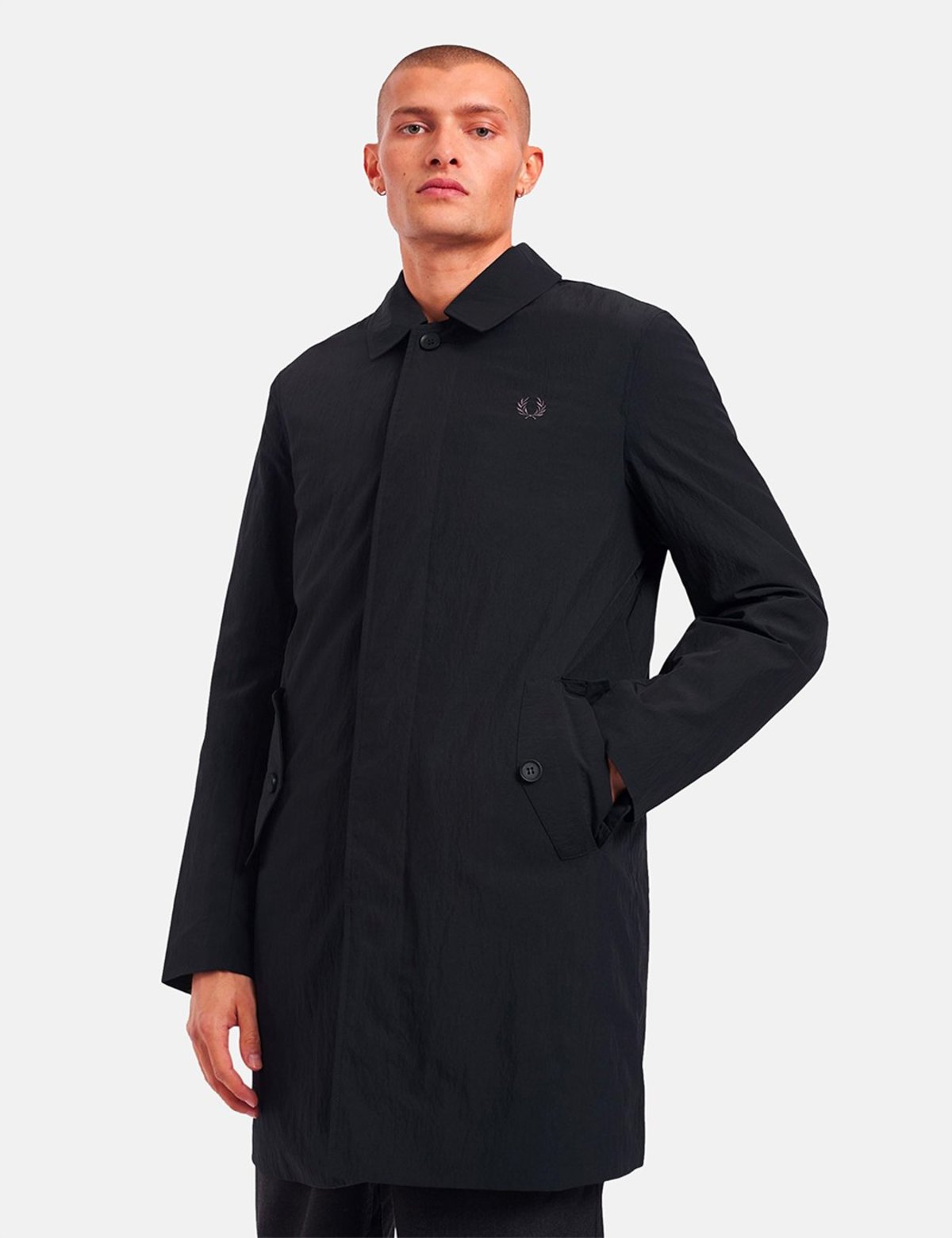 FRED PERRY BUTTON THROUGH MAC コート ブラック Fred Perry Button Through Mac - Black | Garmentory