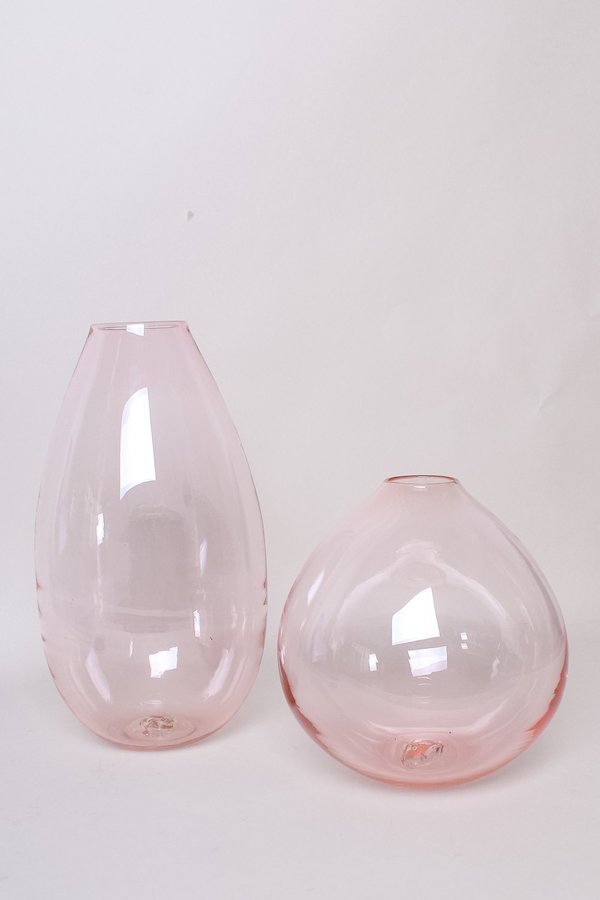 Elijah Leed Short Seed Vessel - Light Peach Elijah Leed Short Seed Vessel - Light Peach