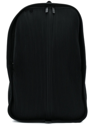 Issey Miyake HOMME PLISSÉ backpack - black | Garmentory