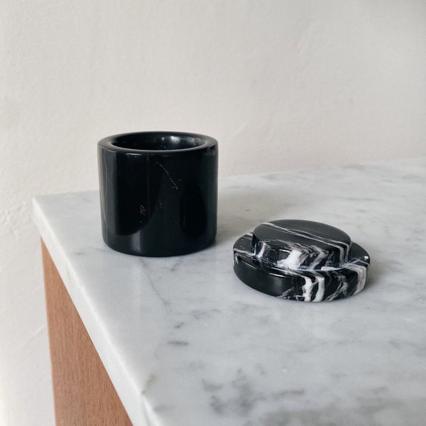 Tarin Thomas Marble Ring Box - Black/White Tarin Thomas Marble Ring Box - Black/White