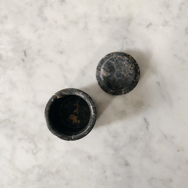 Tarin Thomas Marble Ring Box - Grey Tarin Thomas Marble Ring Box - Grey