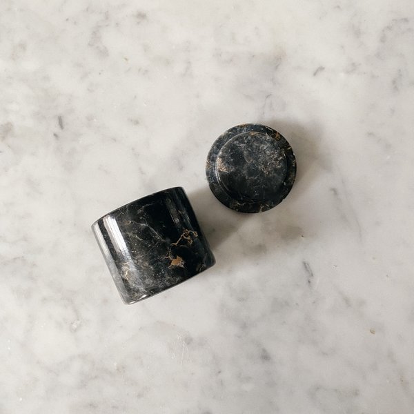 Tarin Thomas Marble Ring Box - Grey Tarin Thomas Marble Ring Box - Grey