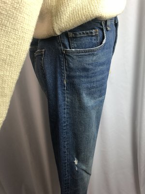 Vintage Veronica Beard "Faye" Button Fly High Rise Skinnies Denim - Dark wash Vintage Veronica Beard "Faye" Button Fly High Rise Skinnies Denim - Dark wash