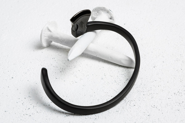 Vitaly Hakken - Matte Black