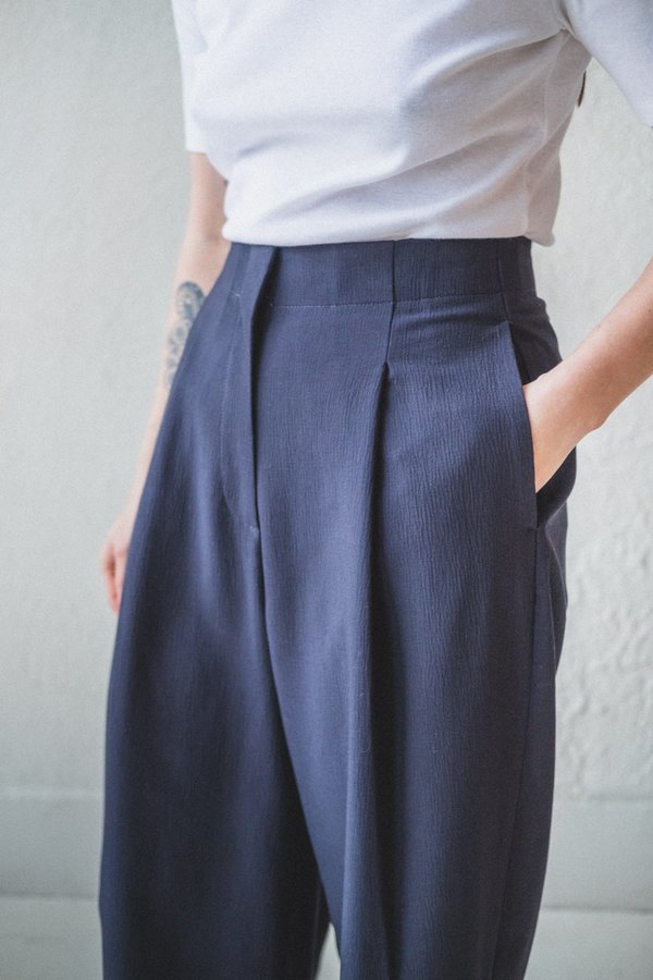 Studio Nicholson DORDONI PANT - NAVY | Garmentory