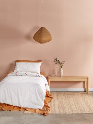 Mosey Me Sample Salento Quilt Cover Set - Wine/Orchid Mosey Me Sample Salento Quilt Cover Set - Wine/Orchid