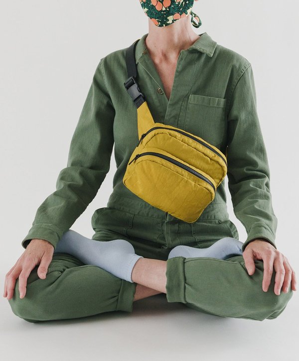 Baggu Fanny Pack bag - Lentil Baggu Fanny Pack bag - Lentil