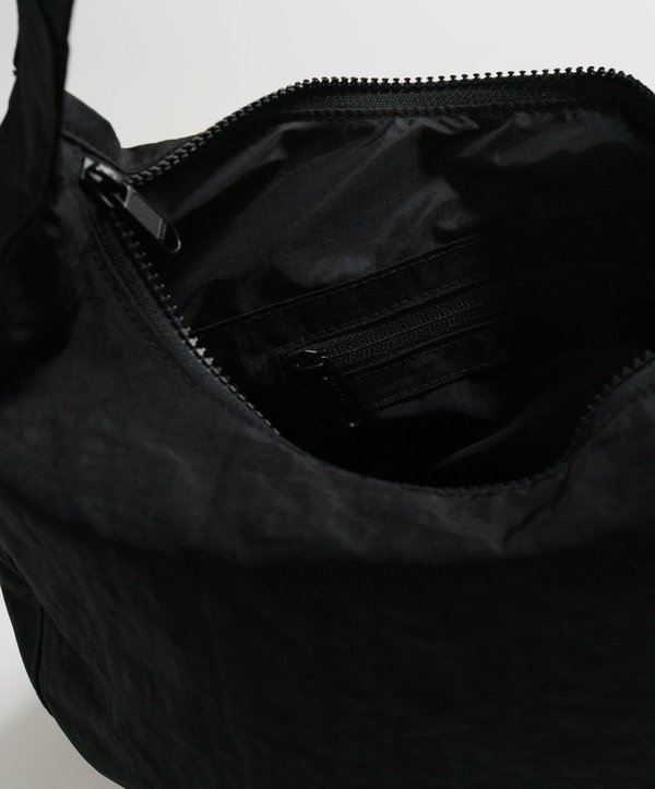 Baggu-Medium Nylon Crescent Bag // Black Baggu-Medium Nylon Crescent Bag // Black
