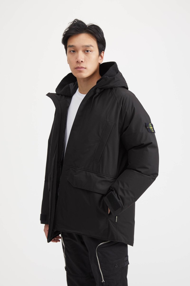 40230 Ripstop Gore-Tex Down Jacket Black