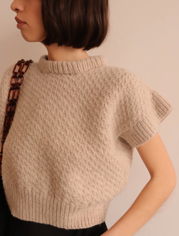Vintage Handknit Sweater - Beige Vintage Handknit Sweater - Beige