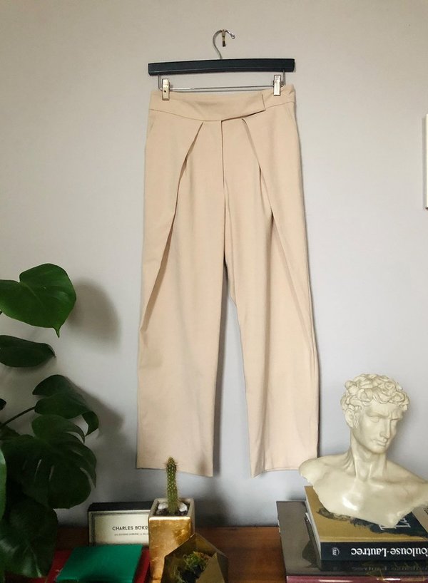 Pleated Cropped Trousers - Beige - S Pleated Cropped Trousers - Beige - S