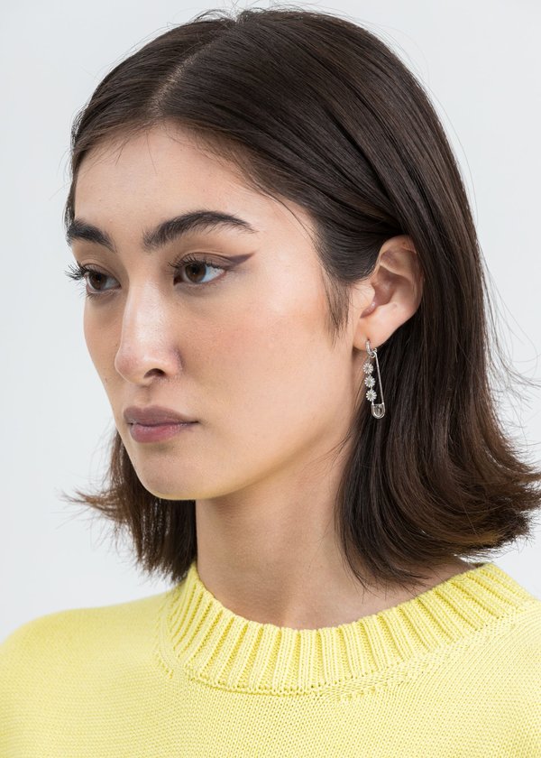 Silver Daisy Pin Earring (Single) Silver Daisy Pin Earring (Single)