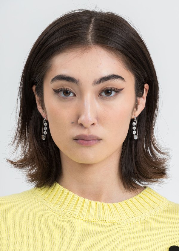 Silver Daisy Pin Earring (Single) Silver Daisy Pin Earring (Single)