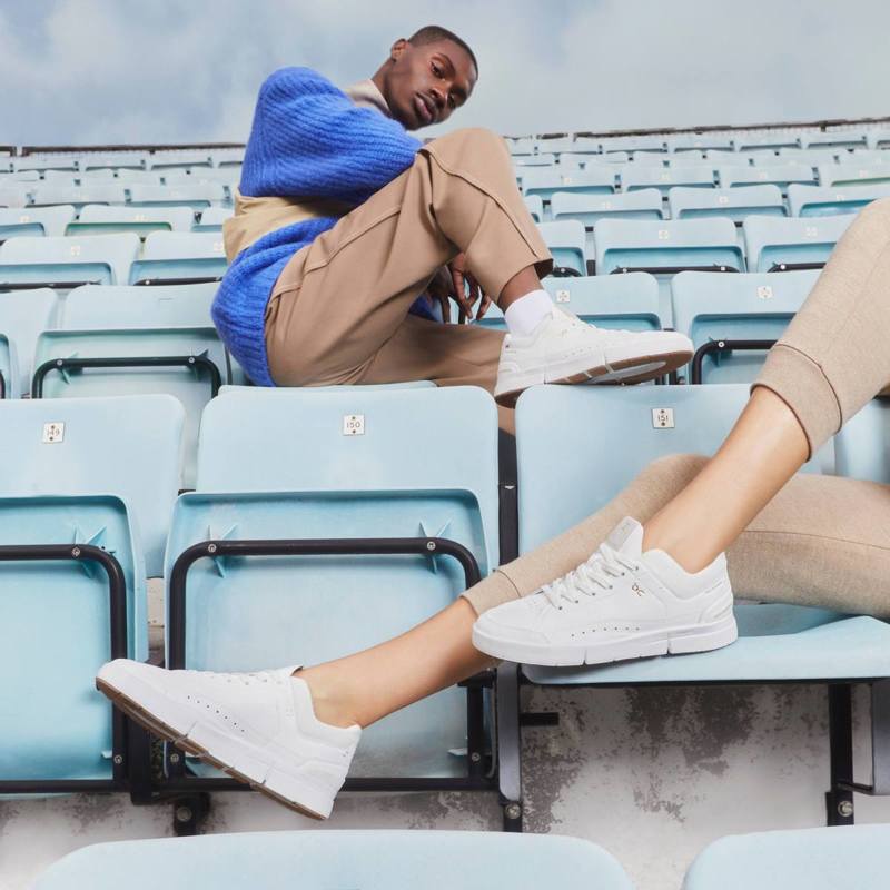 Men's THE ROGER Centre Court | White | On United States