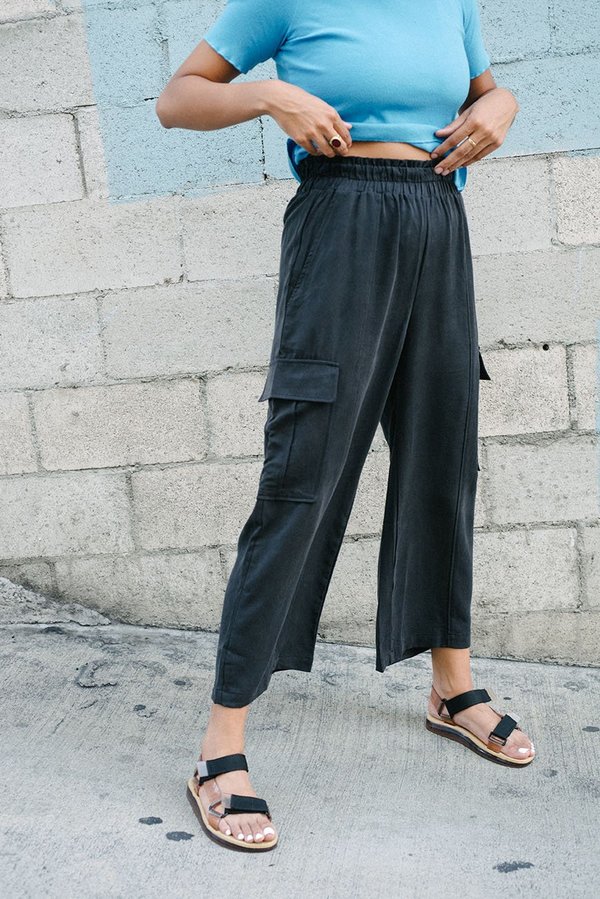 SECONDS- Tencel Lounge Cargo Pants SECONDS- Tencel Lounge Cargo Pants