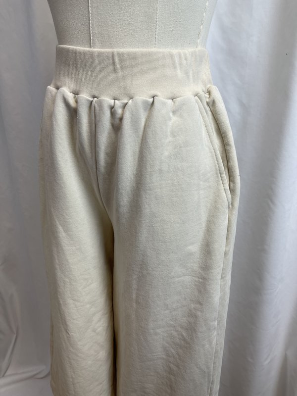 Beaumont Organic "Nicky Organic Cotton Trouser" (M) Beaumont Organic "Nicky Organic Cotton Trouser" (M)