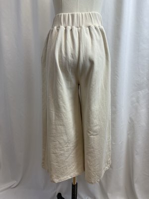 Beaumont Organic "Nicky Organic Cotton Trouser" (M) Beaumont Organic "Nicky Organic Cotton Trouser" (M)