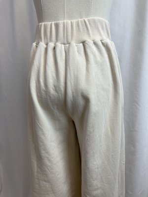 Beaumont Organic "Nicky Organic Cotton Trouser" (M) Beaumont Organic "Nicky Organic Cotton Trouser" (M)