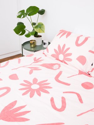 Mosey Me Floral Dreams Quilt Cover Set - Ink & Musk Mosey Me Floral Dreams Quilt Cover Set - Ink & Musk