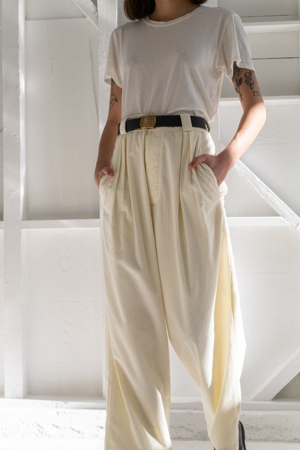Reliquary THE PLEATED PANT - WHITE