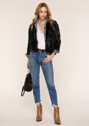 heartloom rosa jacket