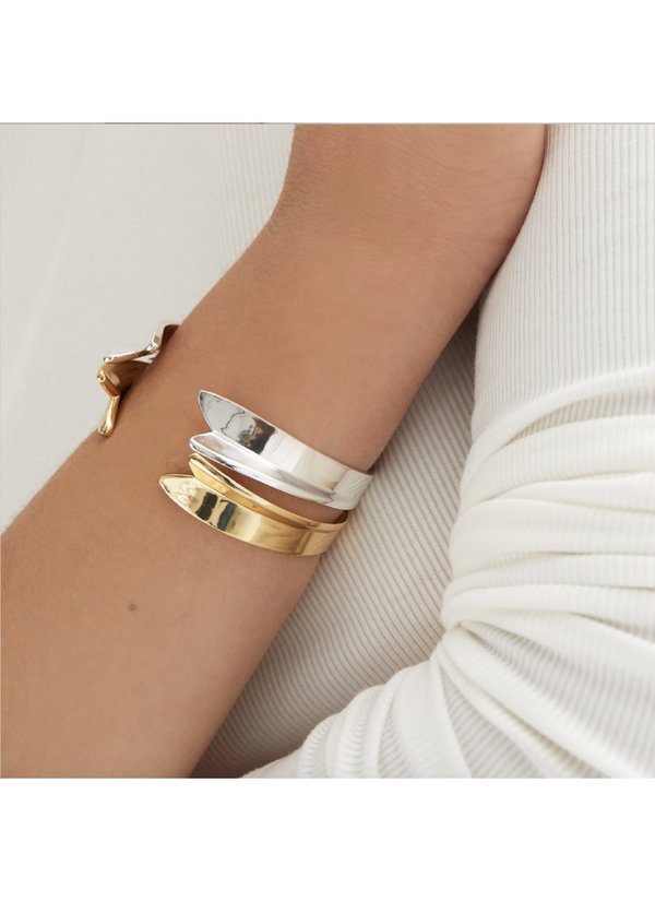 Vantage Cuff in Gold Vantage Cuff in Gold