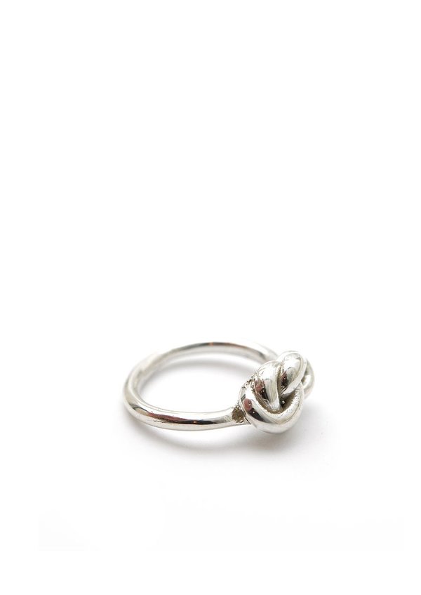 Knot Ring // Sterling Silver // Size 8 Knot Ring // Sterling Silver // Size 8